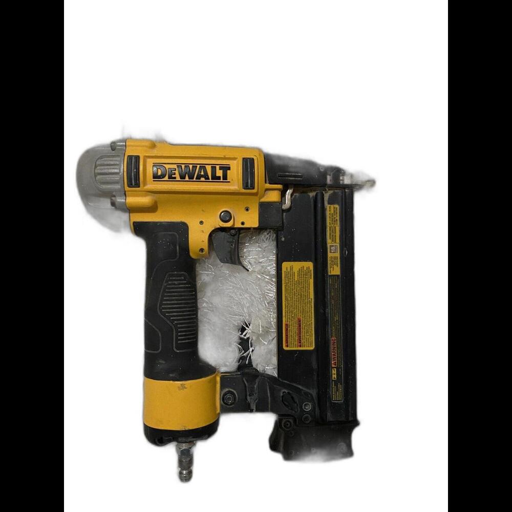 DEWALT 18-Gauge Brad Nailer - Pneumatic Tool